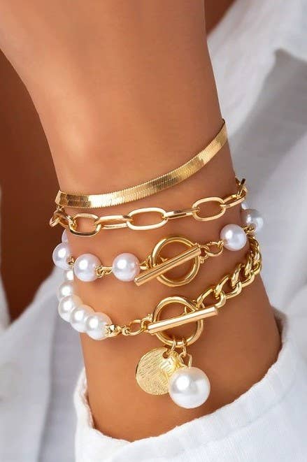 Gold & Pearl Mix Bracelet
