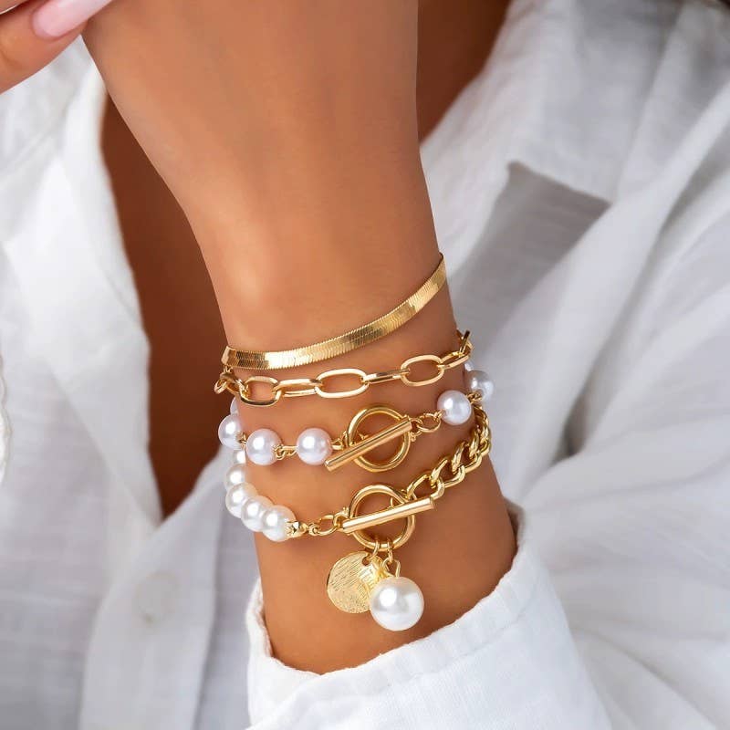 Gold & Pearl Mix Bracelet