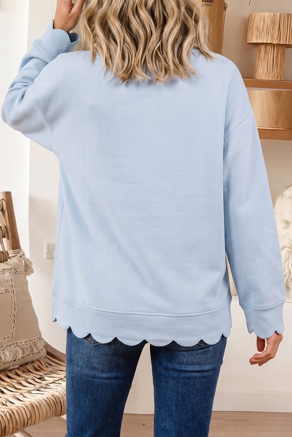 Scalloped Hem Pullover Sweatshirt