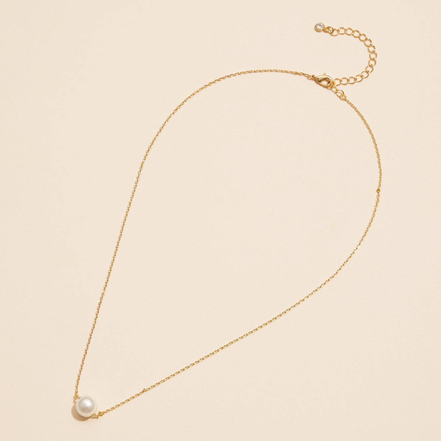 8mm Classic Pearl Charm 18K Gold Dip Necklace