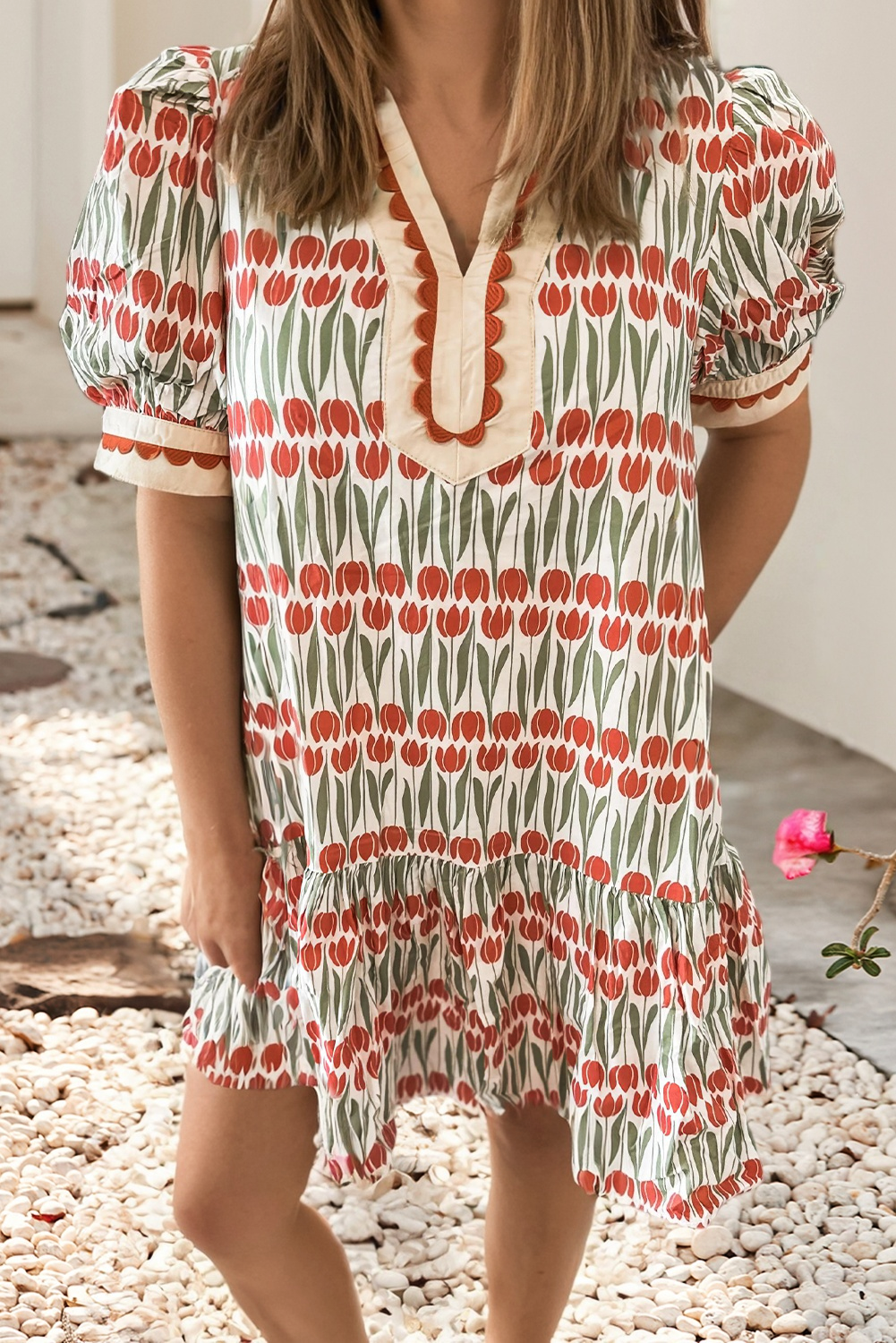 Floral Scallop Trim Split Neck Short Sleeve Mini Dress